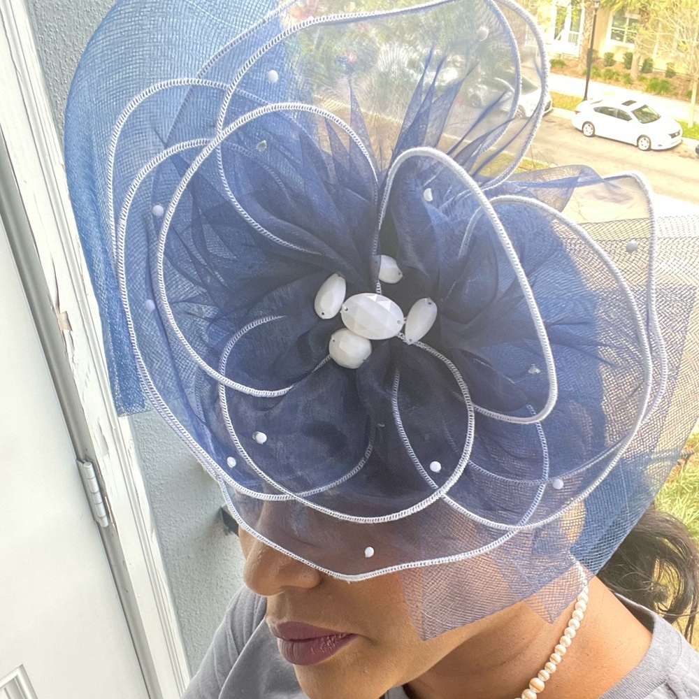 Unique wrap around headpiece - Picture 3 of 7
